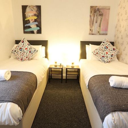 B'Ham Nec/Airport/Hs2 Short Stay Birmingham Bagian luar foto