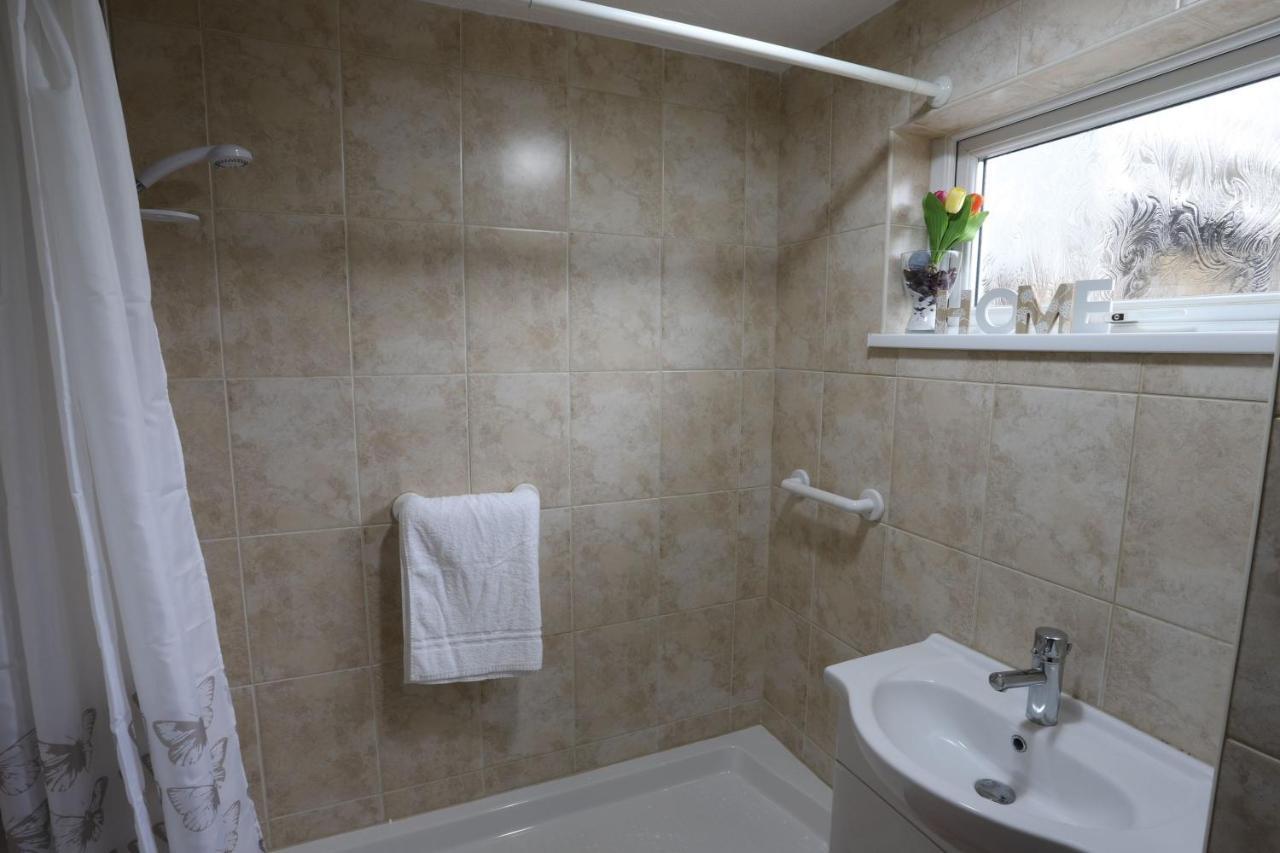 B'Ham Nec/Airport/Hs2 Short Stay Birmingham Bagian luar foto